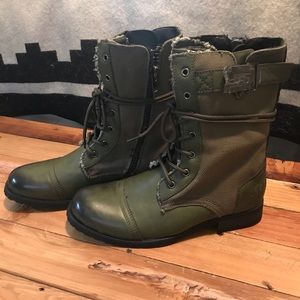 j75 jump boots victory in olive size 9